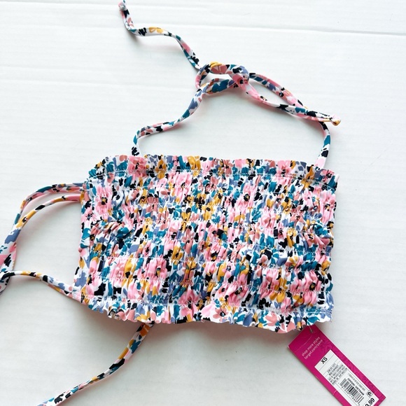Xhilaration Floral Smocked Bandeau Lace Up
Back Bikini Top NWT - Picture 5 of 13